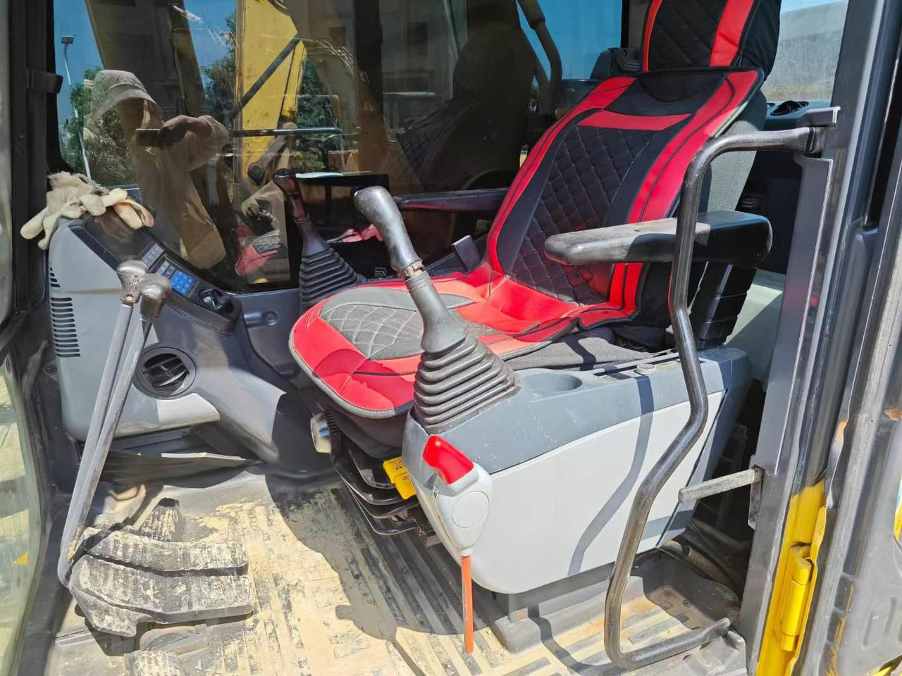 Komatsu PC450-8 Used Excavator PC400-7 PC400-8 45 Ton Secondhand High Quality Crawler Excavator - Excavadora de cadenas: foto 5 Komatsu PC450-8 Used Excavator PC400-7 PC400-8 45 Ton Secondhand High Quality Crawler Excavator - Excavadora de cadenas: foto 5