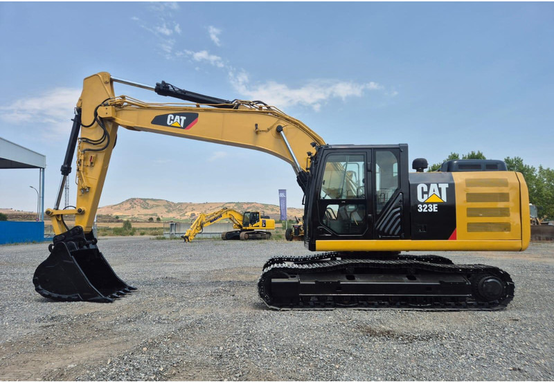 Caterpillar 323ELN - Excavadora de cadenas: foto 1 Caterpillar 323ELN - Excavadora de cadenas: foto 1
