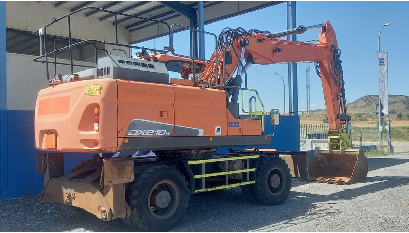 Doosan DX210W-5 - Excavadora de ruedas: foto 4 Doosan DX210W-5 - Excavadora de ruedas: foto 4