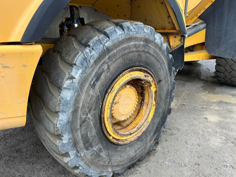 Dúmper articulado Volvo A30F: foto 12