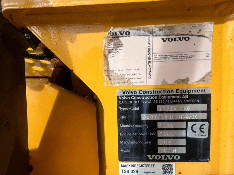 Dúmper articulado Volvo A30F: foto 18