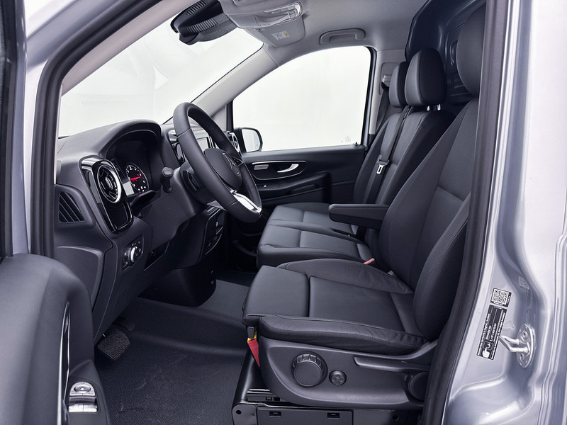Furgoneta pequeña Mercedes-Benz Vito 116 CDI L2 Select Nieuw direct leverbaar Navigatie Multibeam LED Trekhaak Betimmering: foto 17