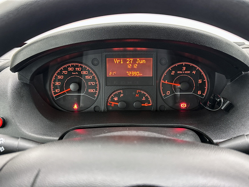 Furgoneta caja cerrada Opel Movano 2.2D 140pk Bakwagen met Laadklep Cruise Control Meubelbak Airco: foto 6