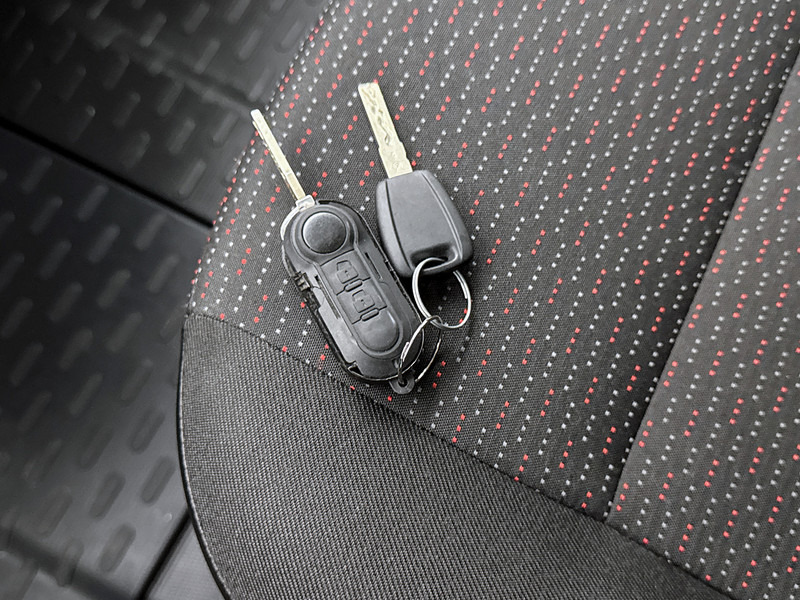 Furgoneta caja cerrada Opel Movano 2.2D 140pk Bakwagen met Laadklep Cruise Control Meubelbak Airco: foto 11