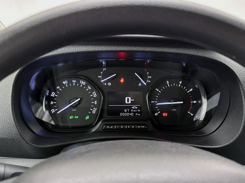 Toyota ProAce Worker 2.0 D-4D Professional Long L3 Navigatie Camera Cruise control Airco - Furgoneta pequeña: foto 5 Toyota ProAce Worker 2.0 D-4D Professional Long L3 Navigatie Camera Cruise control Airco - Furgoneta pequeña: foto 5