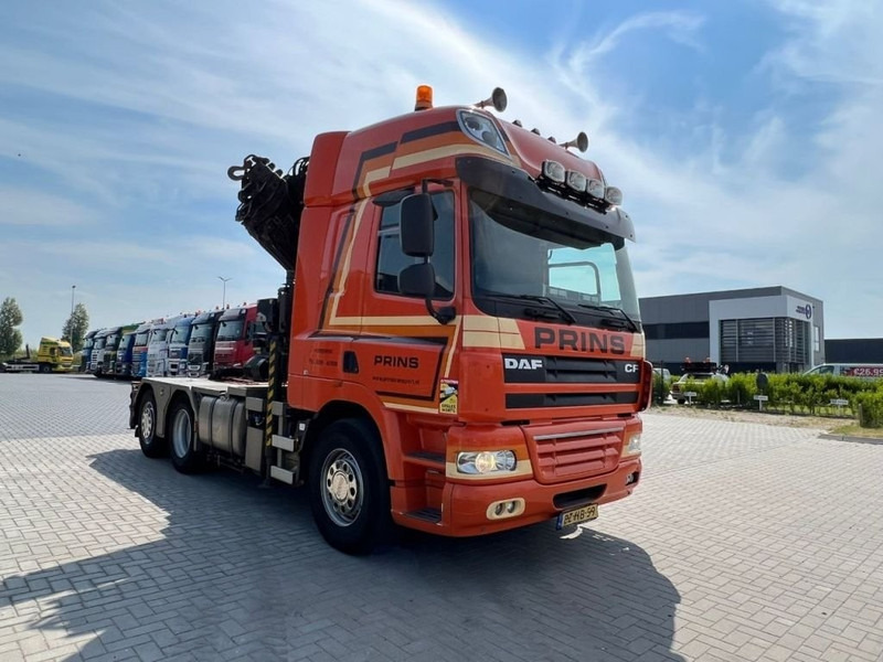 DAF CF 460 6x2 trekker Euro 5 / Palfinger PK42502-E - Cabeza tractora: foto 3 DAF CF 460 6x2 trekker Euro 5 / Palfinger PK42502-E - Cabeza tractora: foto 3