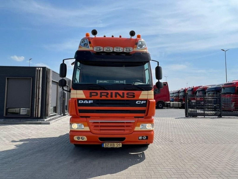 DAF CF 460 6x2 trekker Euro 5 / Palfinger PK42502-E - Cabeza tractora: foto 2 DAF CF 460 6x2 trekker Euro 5 / Palfinger PK42502-E - Cabeza tractora: foto 2