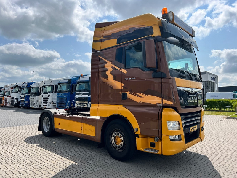 MAN TGX 18.460 4x2 trekker XXL / 2X Tank / ADR - Cabeza tractora: foto 3 MAN TGX 18.460 4x2 trekker XXL / 2X Tank / ADR - Cabeza tractora: foto 3