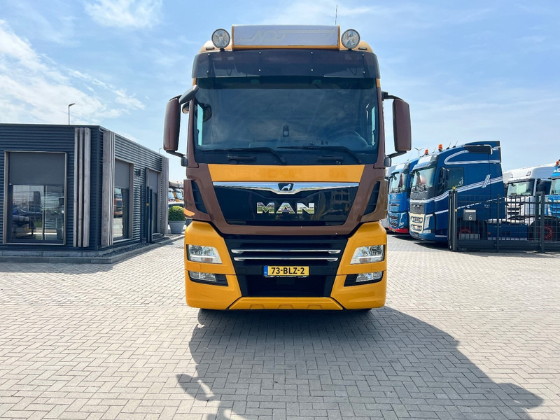 MAN TGX 26.500 6x2 Trekker XXL / 6x2 / Steering axle - Cabeza tractora: foto 2 MAN TGX 26.500 6x2 Trekker XXL / 6x2 / Steering axle - Cabeza tractora: foto 2