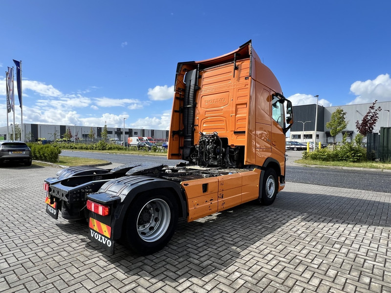 Volvo FH 420 4x2 Trekker Globetrotter / Chassis : KB - Cabeza tractora: foto 5 Volvo FH 420 4x2 Trekker Globetrotter / Chassis : KB - Cabeza tractora: foto 5