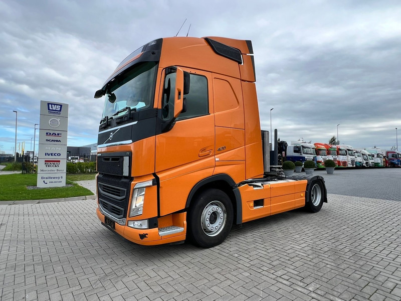 Volvo FH 420 4x2 Trekker Globetrotter / Chassis : KB - Cabeza tractora: foto 1 Volvo FH 420 4x2 Trekker Globetrotter / Chassis : KB - Cabeza tractora: foto 1