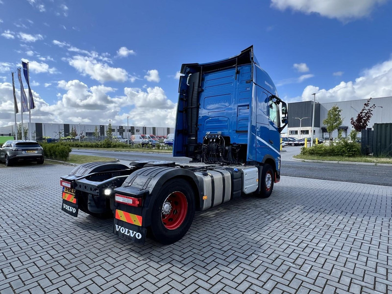 Volvo FH 460 4x2 trekker Globetrotter / 2x Fuel Tank - Cabeza tractora: foto 5 Volvo FH 460 4x2 trekker Globetrotter / 2x Fuel Tank - Cabeza tractora: foto 5