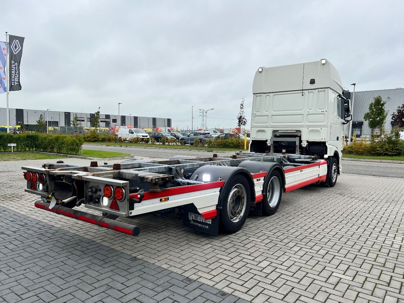 DAF XF 450 SSC 6x2 BDF - Camión chasis: foto 5 DAF XF 450 SSC 6x2 BDF - Camión chasis: foto 5