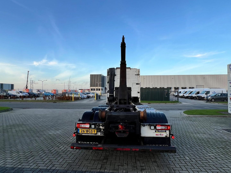 Volvo FH 500 8x2 Haakarm VDL Hooklift 21.000kg / Tridem - Camión multibasculante: foto 4 Volvo FH 500 8x2 Haakarm VDL Hooklift 21.000kg / Tridem - Camión multibasculante: foto 4