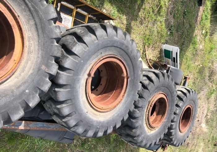 Rueda completa Anvelope Cu 24PR 4 BUC VOLA Incarcator VOLVO KOMATSU JCB: foto 7 Rueda completa Anvelope Cu 24PR 4 BUC VOLA Incarcator VOLVO KOMATSU JCB: foto 7