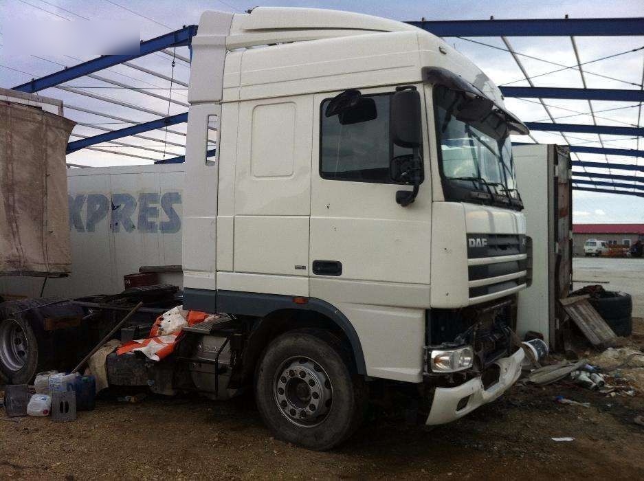 DAF Dezmembrari XF 105 EURO 5 - Cabeza tractora: foto 3 DAF Dezmembrari XF 105 EURO 5 - Cabeza tractora: foto 3