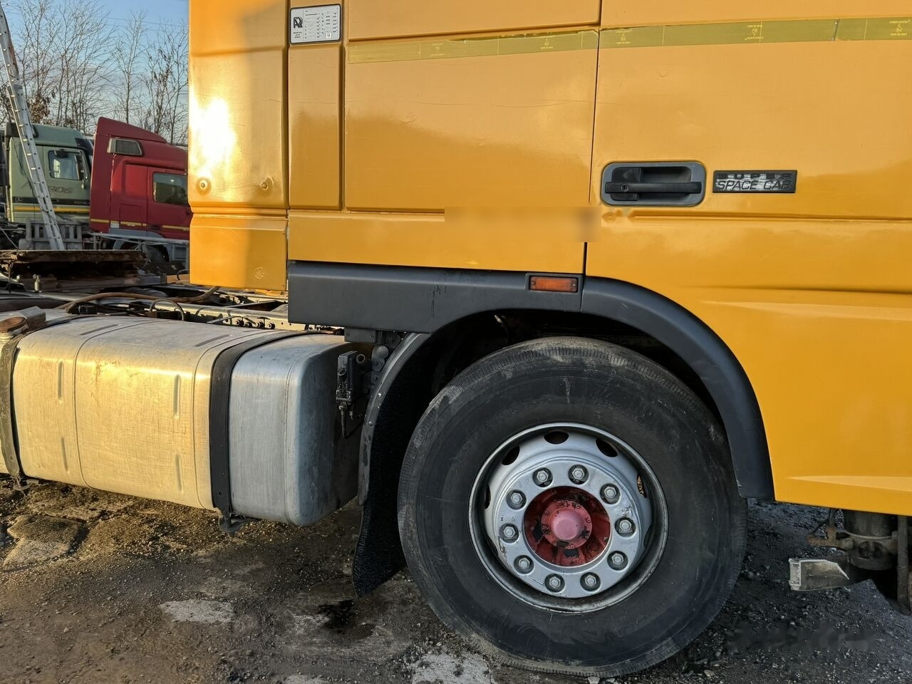 DAF XF95 430 ATI RETARDER EXPORT - Cabeza tractora: foto 3 DAF XF95 430 ATI RETARDER EXPORT - Cabeza tractora: foto 3