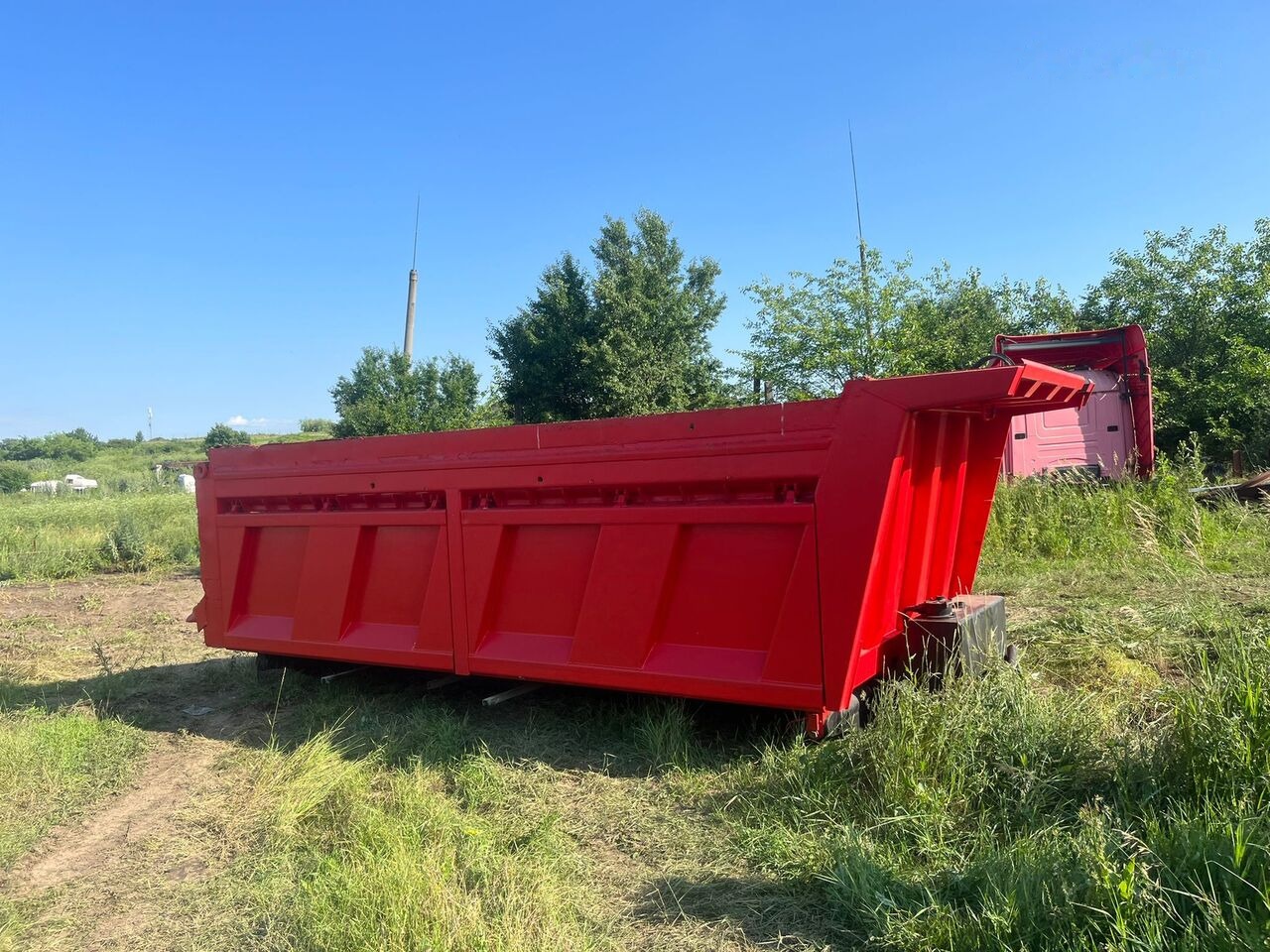 Carrocería basculante Hyva Bena 8x4 cu semisasiu , cilindru basculare si rezervor ulei hidr: foto 8