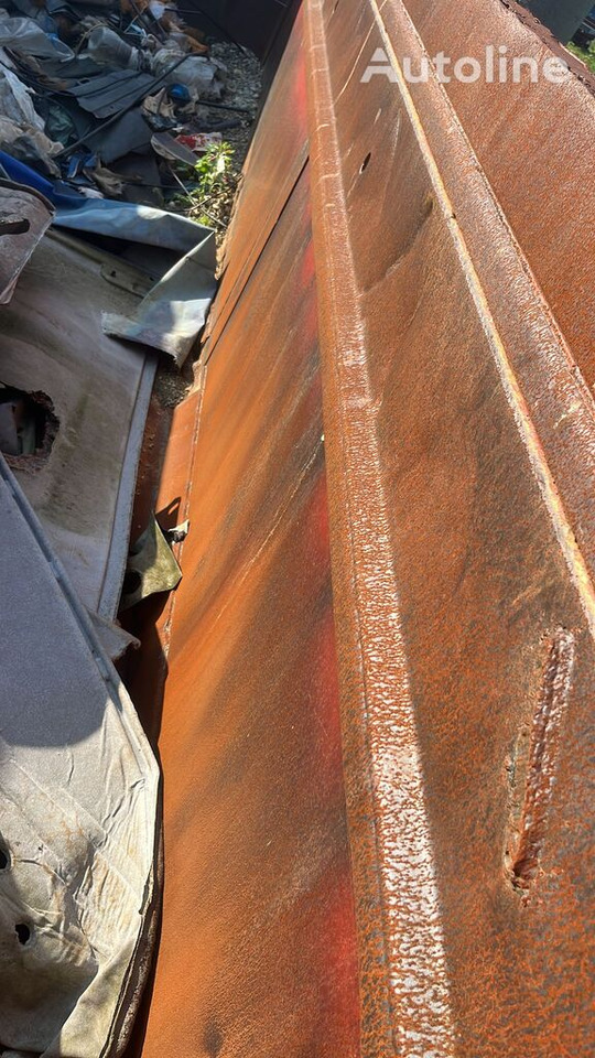 Hyva Bena 8x4 cu semisasiu , cilindru basculare si rezervor ulei hidr - Carrocería basculante: foto 5 Hyva Bena 8x4 cu semisasiu , cilindru basculare si rezervor ulei hidr - Carrocería basculante: foto 5