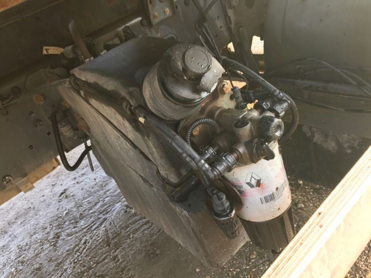 Camión caja abierta Renault Midlum DXI Adr Transport Butelii: foto 6