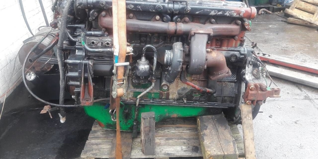 IVECO 8210.42L   IVECO Magirus 420 - Motor para Camión: foto 1 IVECO 8210.42L   IVECO Magirus 420 - Motor para Camión: foto 1
