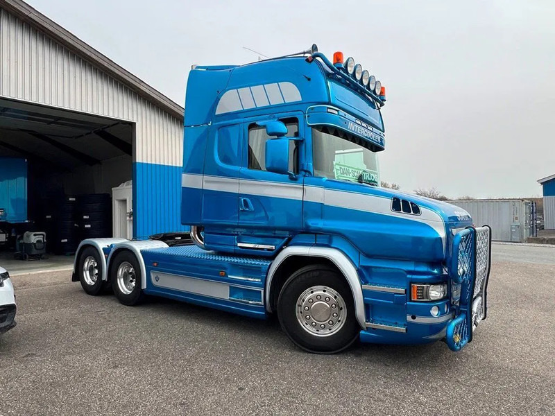 Cabeza tractora Scania T520 V8 Speciel interior. Air / Air suspension. Opticruise / Retarder .PTO on Engine and gearbox. New Hydr. system.: foto 7