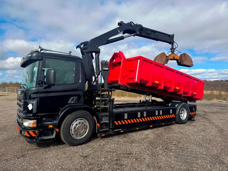 Scania P94-260 Palfinger crane PK 15002. rotor and hydr. for grabbe. - Camión con equipo de cable: foto 1 Scania P94-260 Palfinger crane PK 15002. rotor and hydr. for grabbe. - Camión con equipo de cable: foto 1