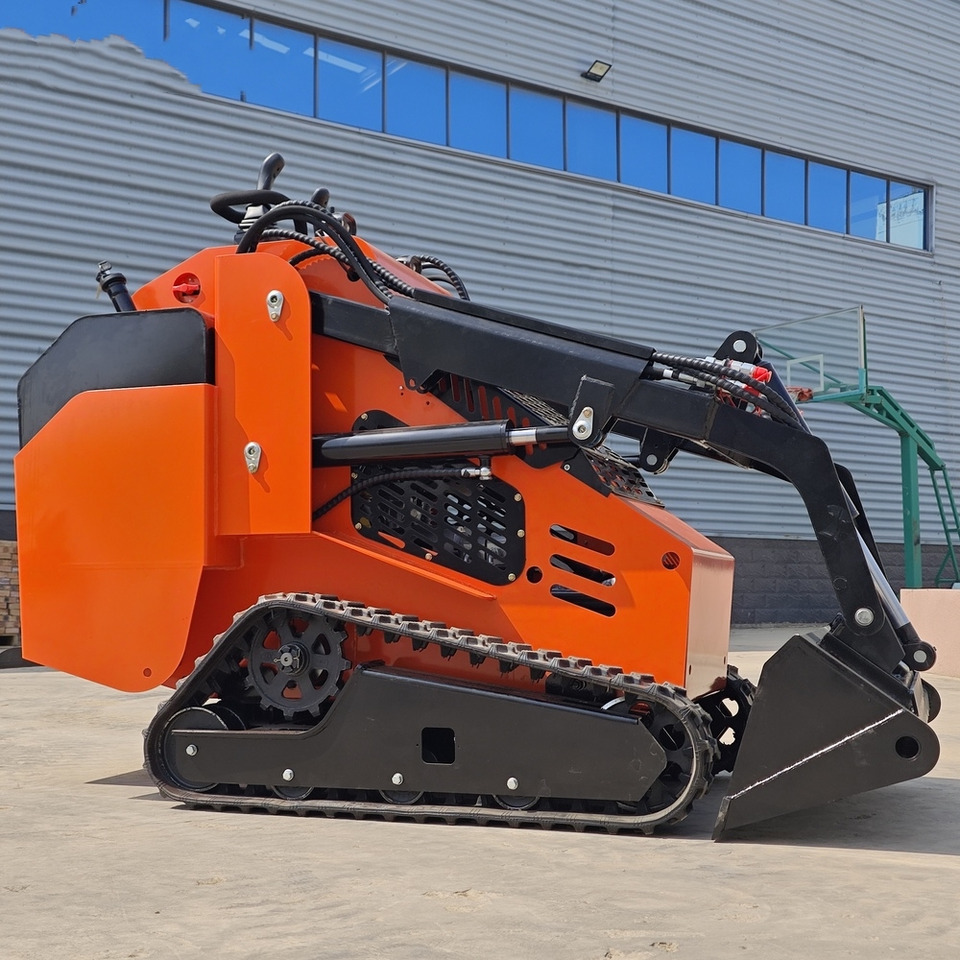 LEZUM Free Shipping Mini Skid Steer Loader Compact Track Electric/Diesel Chinese Mini Skid Steer Loader For Sale With Mini Skid Steer Attachments 4 In 1 Bucket - Minicargadora: foto 4 LEZUM Free Shipping Mini Skid Steer Loader Compact Track Electric/Diesel Chinese Mini Skid Steer Loader For Sale With Mini Skid Steer Attachments 4 In 1 Bucket - Minicargadora: foto 4