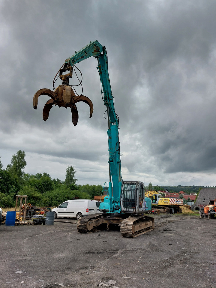 Manipulador de materiales KOBELCO SK220: foto 9