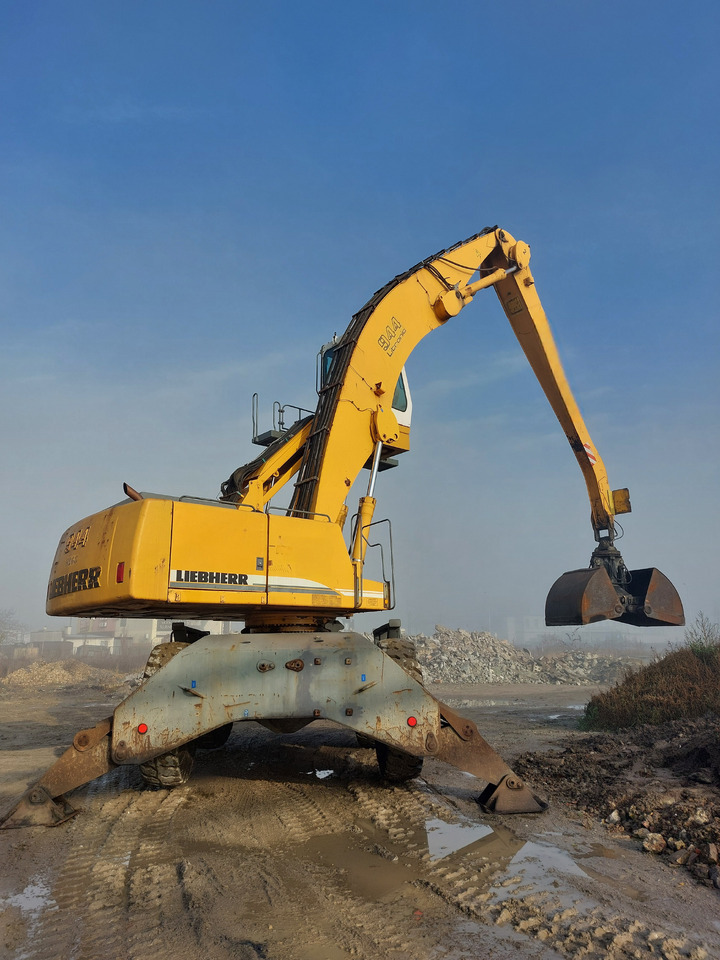 LIEBHERR A944BHD - Manipulador de materiales: foto 4 LIEBHERR A944BHD - Manipulador de materiales: foto 4