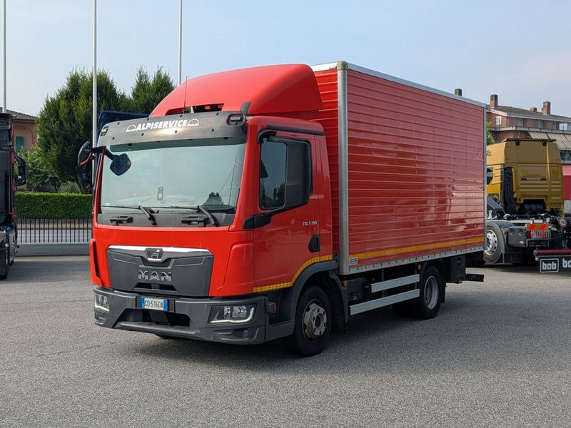 MAN TGL Cubo con pedana 7,5 tonn EURO6 MAN TGL 7,5 tonn EURO6 - Camión caja cerrada: foto 2 MAN TGL Cubo con pedana 7,5 tonn EURO6 MAN TGL 7,5 tonn EURO6 - Camión caja cerrada: foto 2