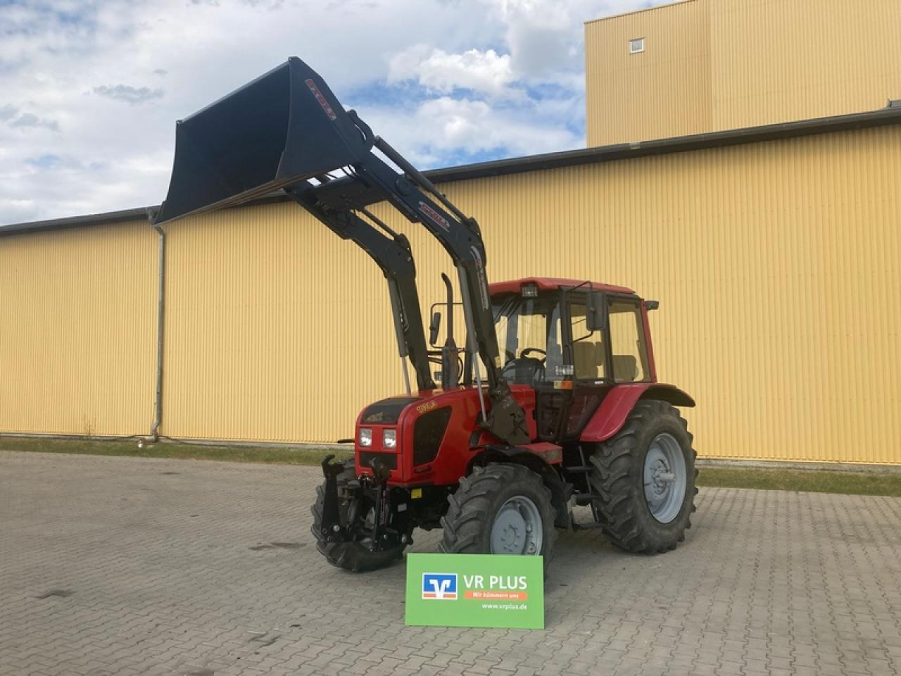 Belarus MTS1021.3 - Tractor: foto 1 Belarus MTS1021.3 - Tractor: foto 1