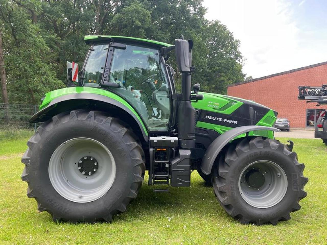 Deutz-Fahr 6210 PSHIFT AKTIONSPREIS!! - Tractor: foto 4 Deutz-Fahr 6210 PSHIFT AKTIONSPREIS!! - Tractor: foto 4