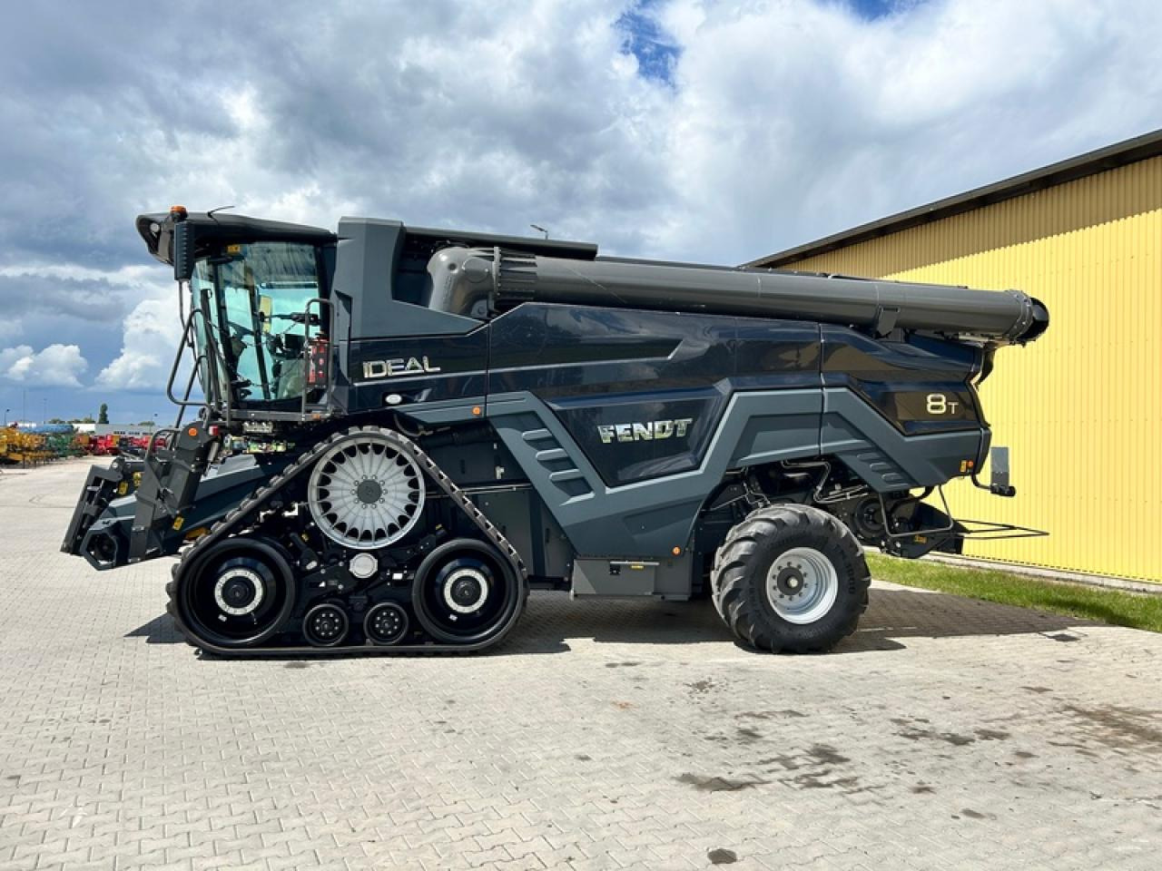 Fendt AKTIONIDEAL 8T NEUMASCHINE - Cosechadora de granos: foto 2 Fendt AKTIONIDEAL 8T NEUMASCHINE - Cosechadora de granos: foto 2