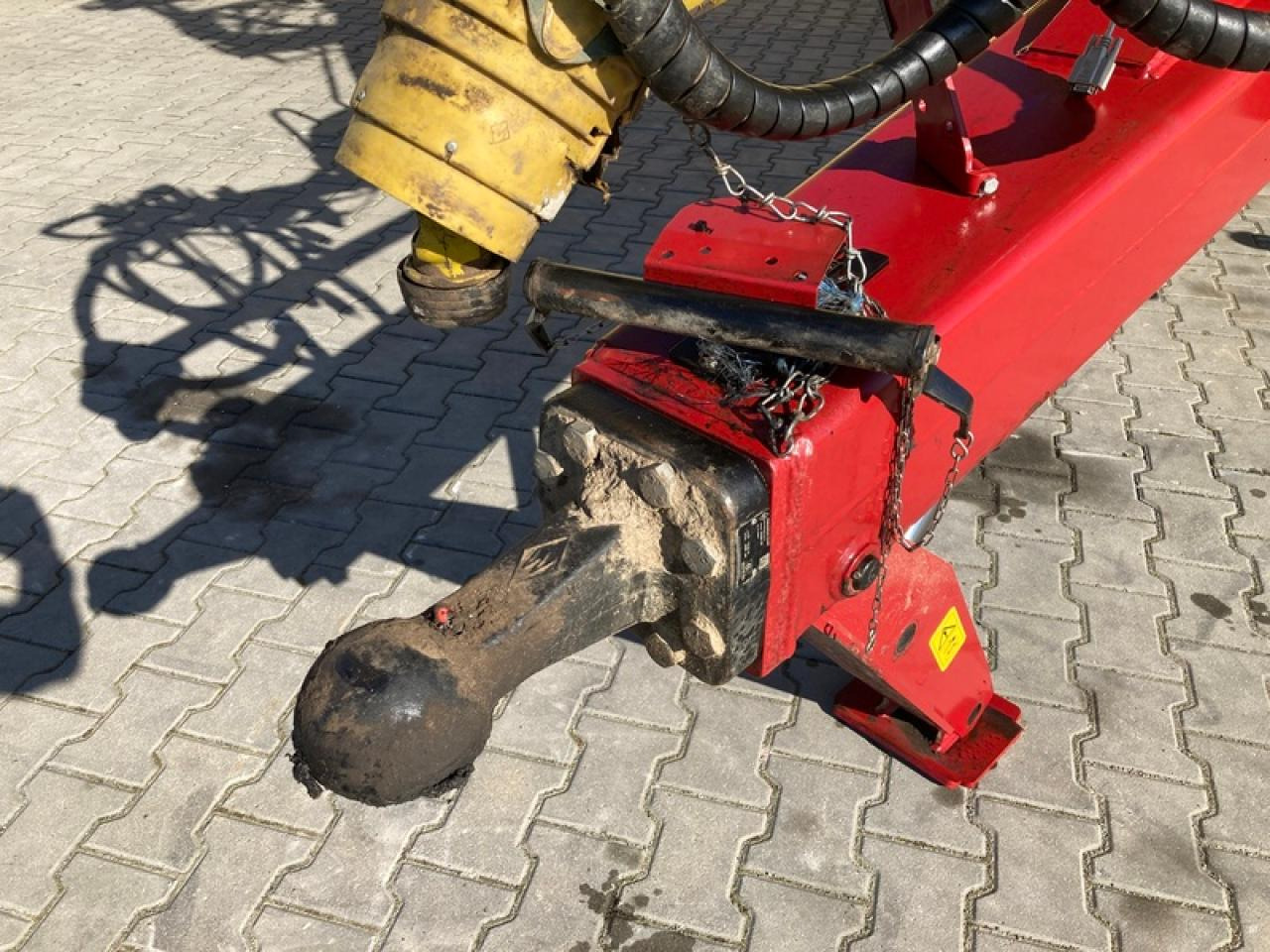 Hardi COMMANDER 5500I - Pulverizador arrastrado: foto 4 Hardi COMMANDER 5500I - Pulverizador arrastrado: foto 4