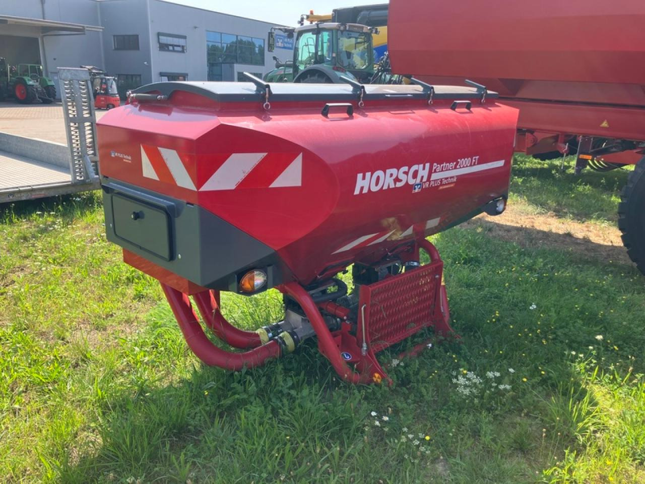 Horsch PARTNER 2000 FRONTTANK - Esparcidor de fertilizantes: foto 4 Horsch PARTNER 2000 FRONTTANK - Esparcidor de fertilizantes: foto 4