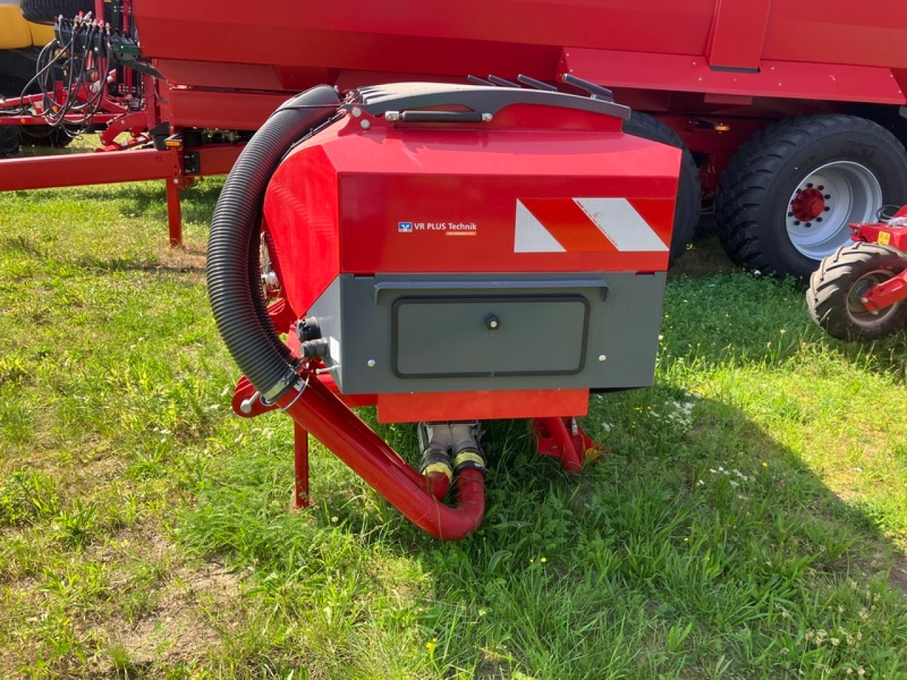 Horsch PARTNER 2000 FRONTTANK - Esparcidor de fertilizantes: foto 3 Horsch PARTNER 2000 FRONTTANK - Esparcidor de fertilizantes: foto 3