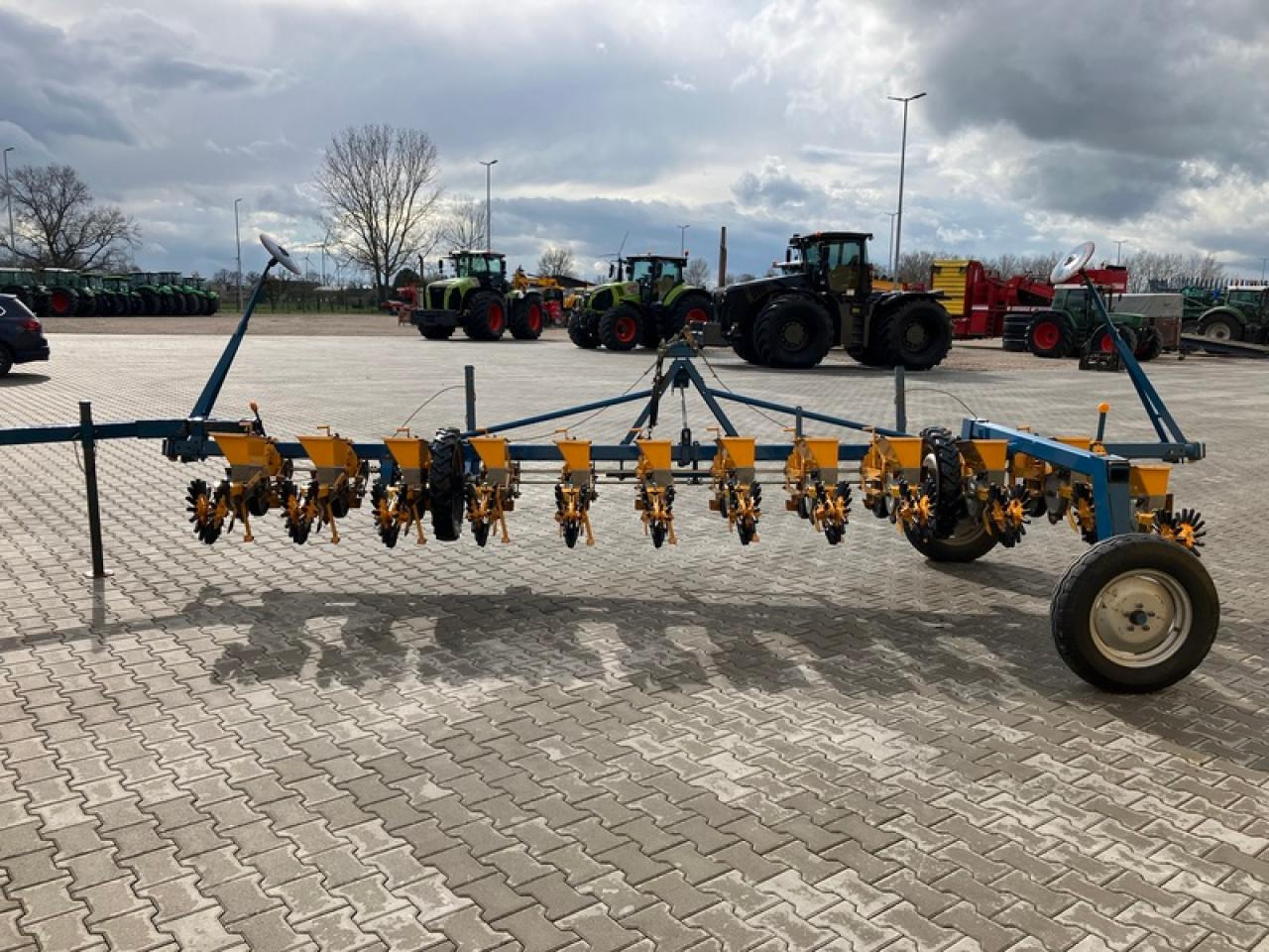 Kleine RÜBENDRILLMASCHINE KLEINE UNICORN - Sembradora de precisión: foto 3 Kleine RÜBENDRILLMASCHINE KLEINE UNICORN - Sembradora de precisión: foto 3