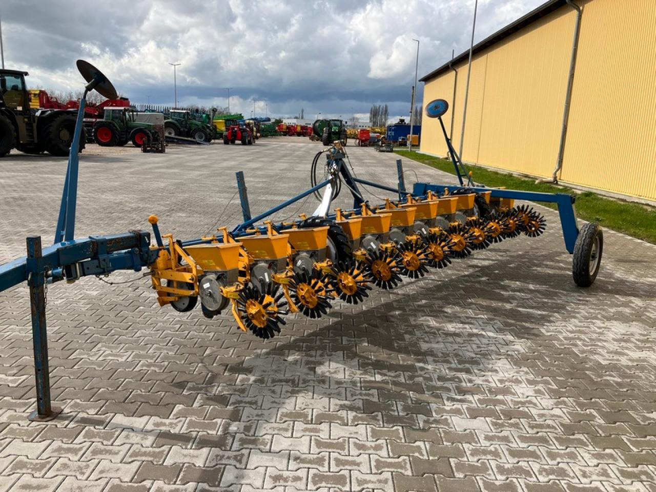 Kleine RÜBENDRILLMASCHINE KLEINE UNICORN - Sembradora de precisión: foto 2 Kleine RÜBENDRILLMASCHINE KLEINE UNICORN - Sembradora de precisión: foto 2