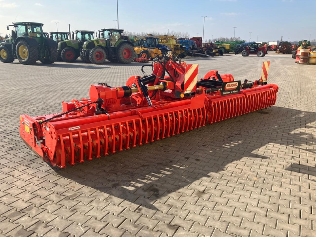 Maschio TORO RAPIDO PLUS 6000 - Grada rotativa: foto 2 Maschio TORO RAPIDO PLUS 6000 - Grada rotativa: foto 2
