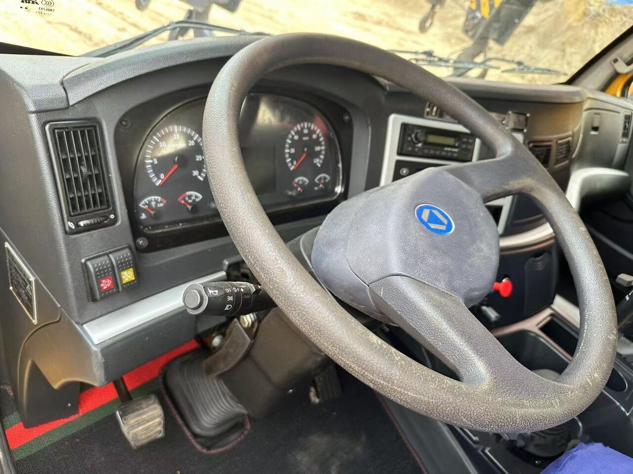 XCMG QY30KC QY30K XCT30 30T 30ton 50 60 70 80 100 - Autogrúa: foto 3 XCMG QY30KC QY30K XCT30 30T 30ton 50 60 70 80 100 - Autogrúa: foto 3