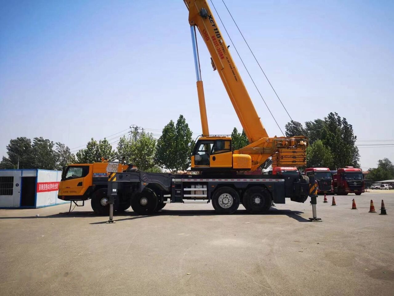 XCMG XCT80 XCT100 XCT70 80T 80ton 90ton 100ton - Autogrúa: foto 4 XCMG XCT80 XCT100 XCT70 80T 80ton 90ton 100ton - Autogrúa: foto 4