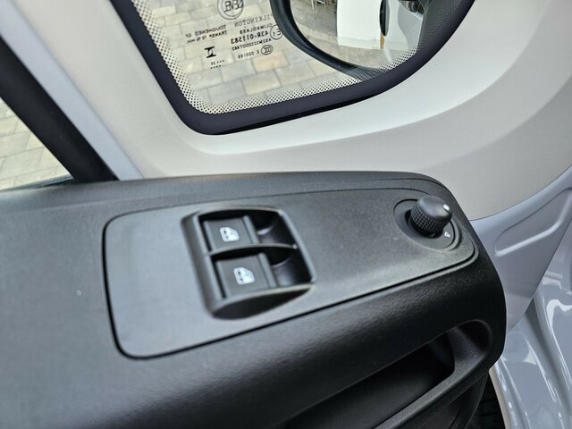 Furgoneta caja abierta, Furgoneta combi nuevo FIAT Ducato 140 DOKA Pritsche 2,9 Navi 10' v.Cockpit: foto 38