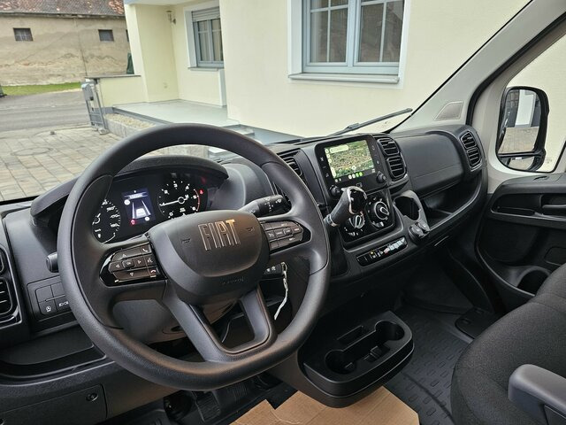 FIAT Ducato 35 Automatik L3H2 13m³ LED 260° CarPlay... - Furgón: foto 3 FIAT Ducato 35 Automatik L3H2 13m³ LED 260° CarPlay... - Furgón: foto 3