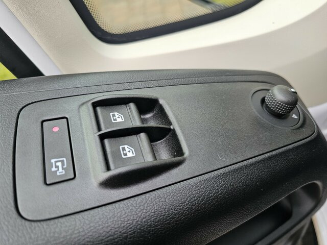 Furgón FIAT Ducato 35 L3H2 180PS 13m³ Voll-LED 260° CarPlay...: foto 39 Furgón FIAT Ducato 35 L3H2 180PS 13m³ Voll-LED 260° CarPlay...: foto 39