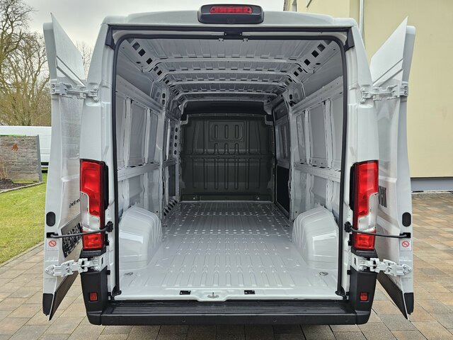 Furgón FIAT Ducato 35 L3H2 180PS 13m³ Voll-LED 260° CarPlay...: foto 37 Furgón FIAT Ducato 35 L3H2 180PS 13m³ Voll-LED 260° CarPlay...: foto 37