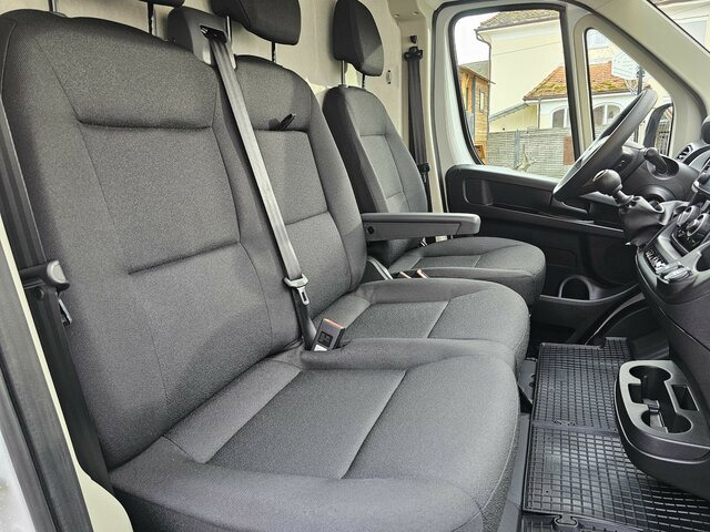 Furgón FIAT Ducato 35 L3H2 180PS 13m³ Voll-LED 260° CarPlay...: foto 17 Furgón FIAT Ducato 35 L3H2 180PS 13m³ Voll-LED 260° CarPlay...: foto 17