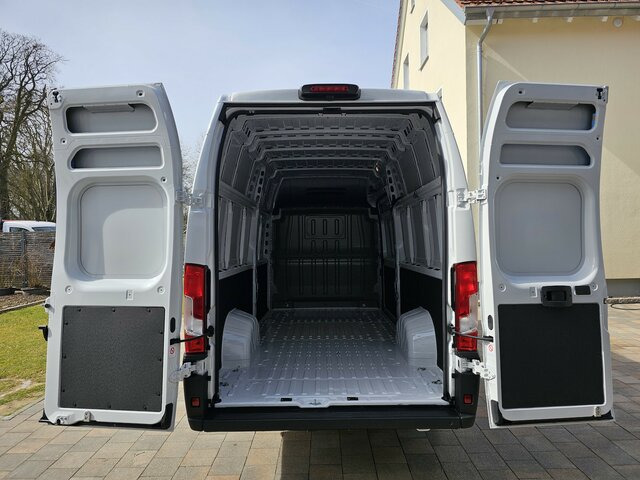 Furgón FIAT Ducato 35 MAXI L5H3 L4H3 140 17m³ Serie10 9.2: foto 19
