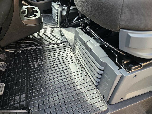 FIAT Ducato MAXI 35 180 Koffer 4,9 Seitentüre LED - Furgoneta caja cerrada: foto 3 FIAT Ducato MAXI 35 180 Koffer 4,9 Seitentüre LED - Furgoneta caja cerrada: foto 3