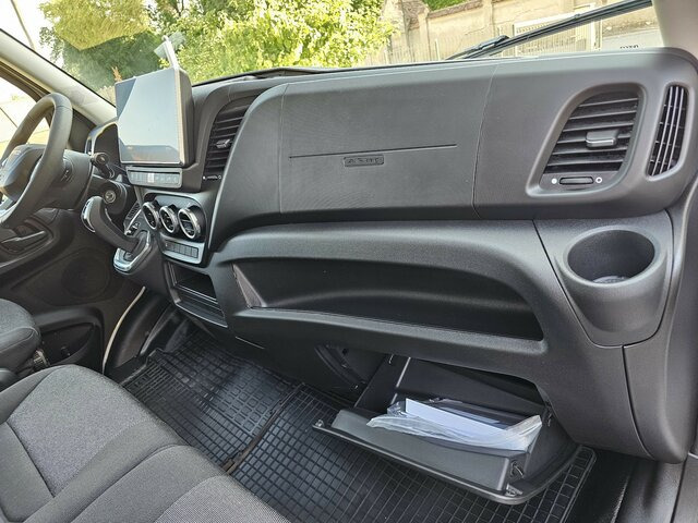 Leasing para IVECO Daily 35S18HA8 3.0 Hi-Matic MY24 LBW Bär AHK IVECO Daily 35S18HA8 3.0 Hi-Matic MY24 LBW Bär AHK: foto 16